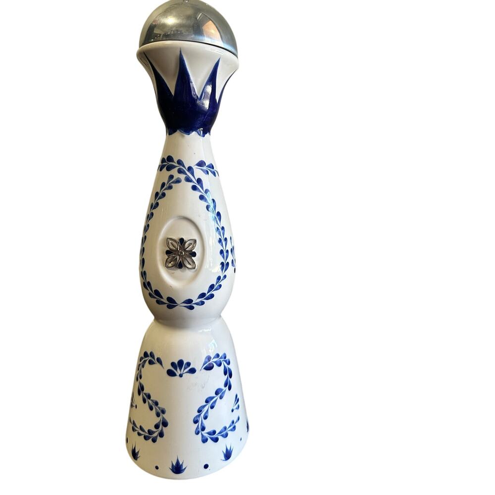 CLASE AZUL White Blue 750 ml EMPTY Hand Made Bottle